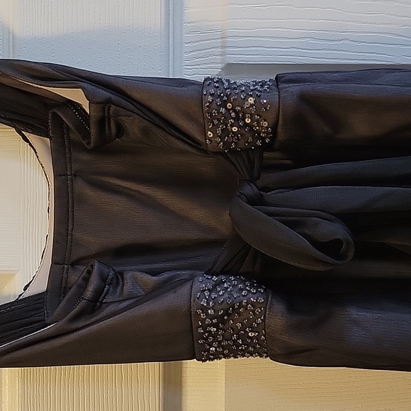 Prom Dress - Picture 4 of 5